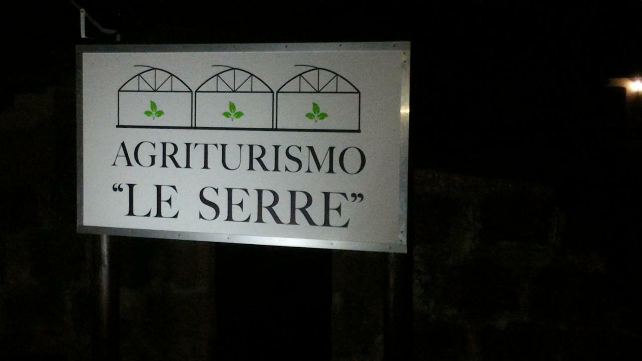 Agriturismo " Le Serre" สเปลโล ภายนอก รูปภาพ